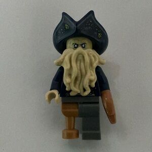 LEGO Pirates of the Caribbean Davy Jones Minifigure co11